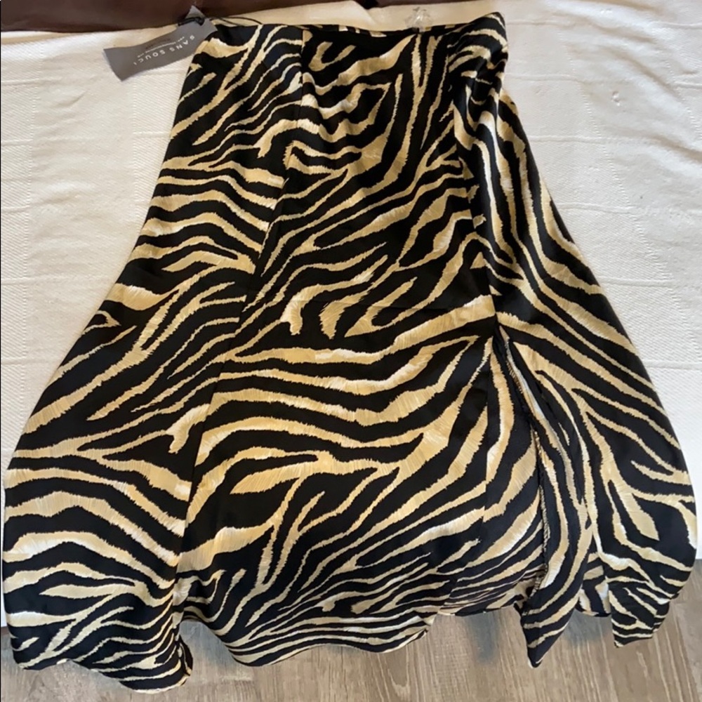 Sans souci zebra stripped skirt